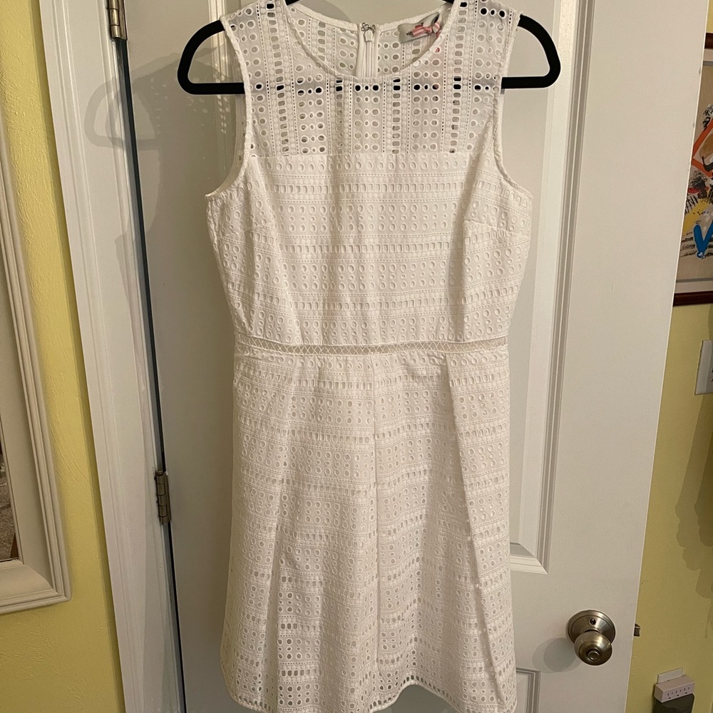 NWT Vineyard Vines white dress size 6